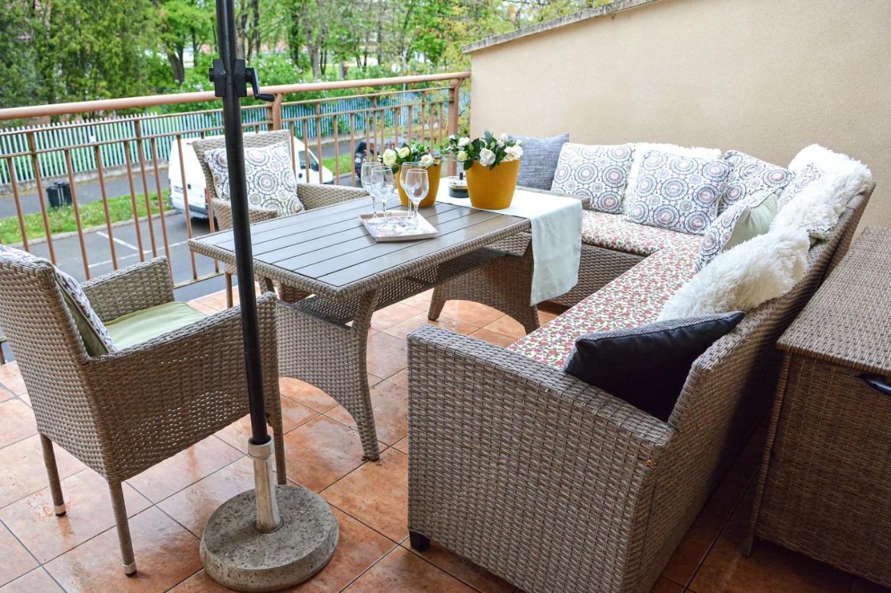 Unicum Apartman Hajdúszoboszló Екстериор снимка