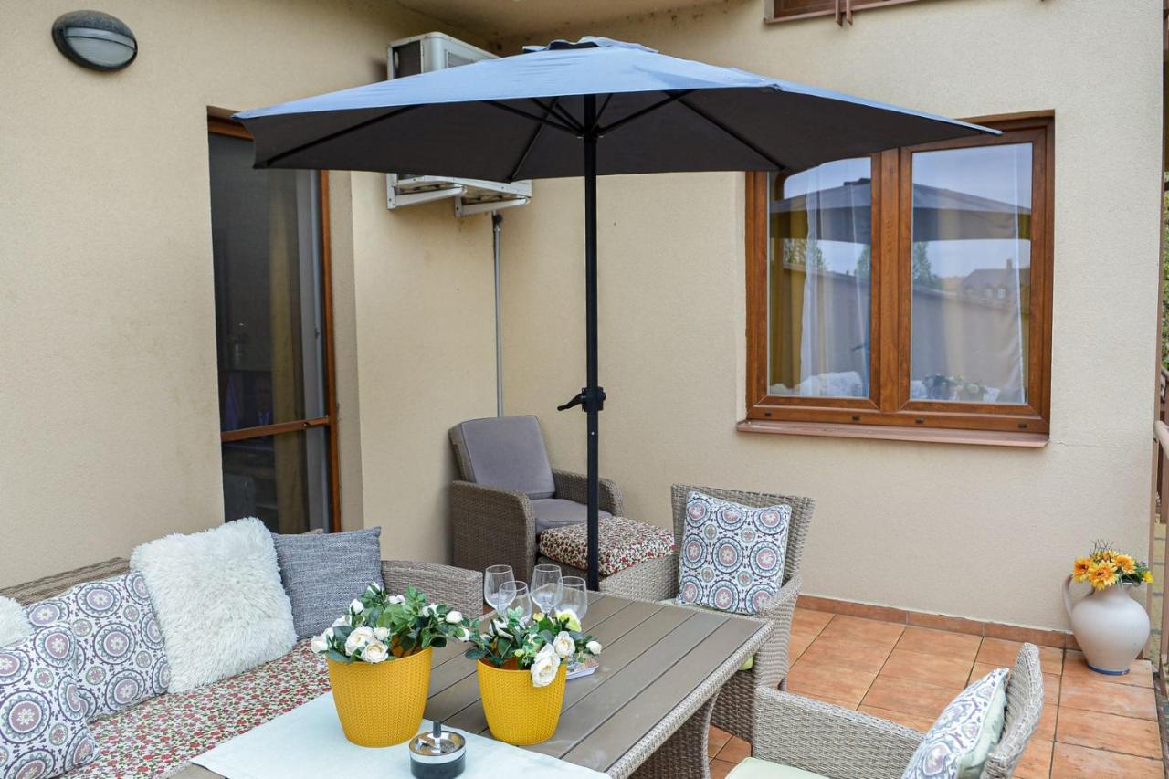 Unicum Apartman Hajdúszoboszló Екстериор снимка