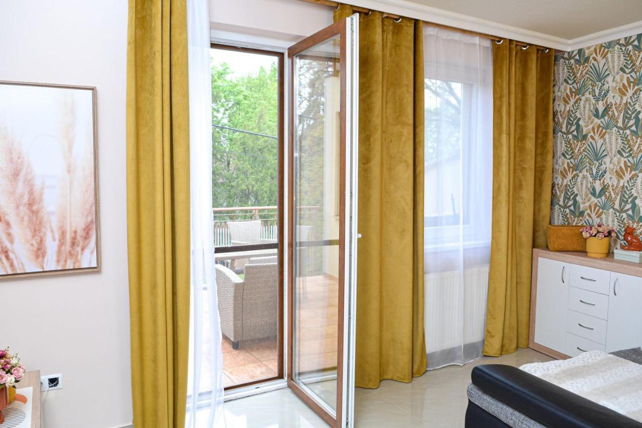 Unicum Apartman Hajdúszoboszló Екстериор снимка