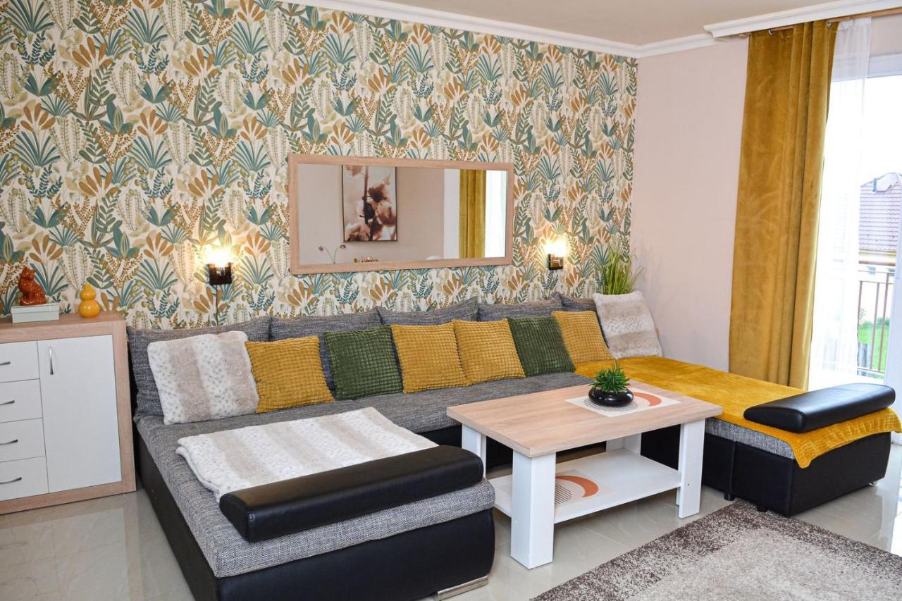Unicum Apartman Hajdúszoboszló Екстериор снимка